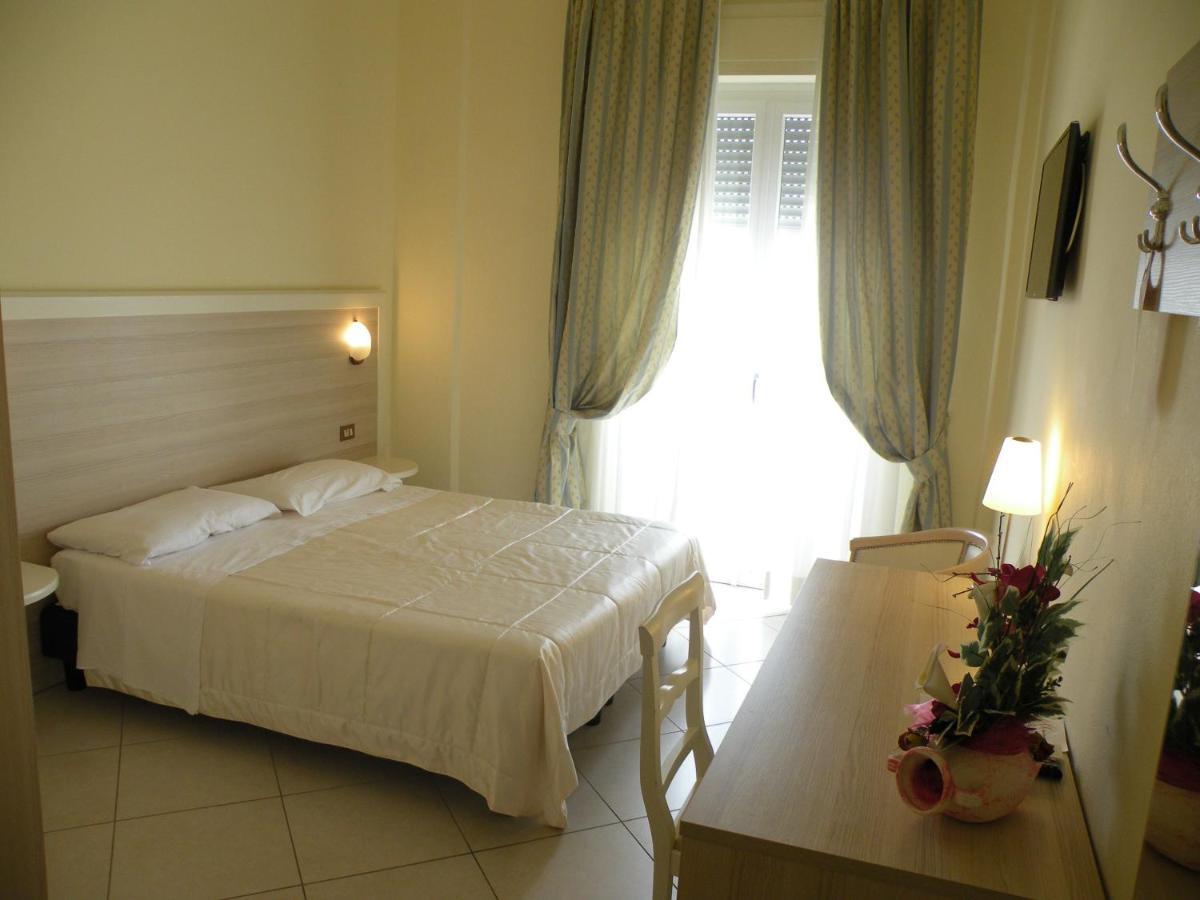 Parrini Hotel Follonica